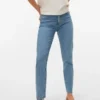 Jeans alla caviglia Vmbrenda a vita alta e vestibilità «mom»