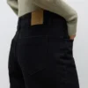 Jeans Awrena a vita media e gamba larga