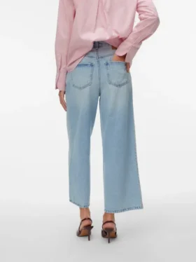 Jeans Awsienna a vita alta e vestibilità cropped