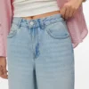 Jeans Awsienna a vita alta e vestibilità cropped