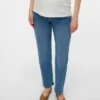 Jeans dalla vestibilità dritta