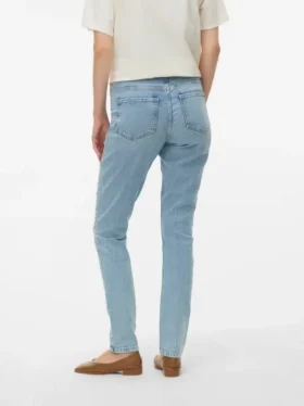 Jeans dalla vestibilità regolare