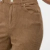 Jeans in velluto a coste a vita alta e vestibilità ampia Vmtessa