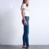 Jeans skinny a vita alta Tsjamie