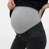 Jeans slim fit a vita media