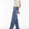 Jeans Topshop a vita media e vestibilità ampia