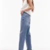 Jeans Topshop a vita media e vestibilità dritta