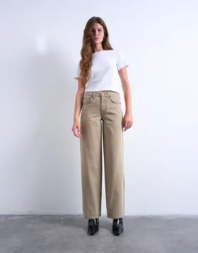 Jeans Tscinch a vita bassa e gamba larga