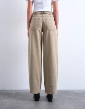 Jeans Tscinch a vita bassa e gamba larga