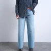 Jeans Tscinch a vita bassa e gamba larga
