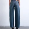 Jeans Tscolumn a vita media e vestibilità dritta