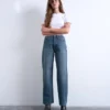 Jeans Tscolumn a vita media e vestibilità dritta