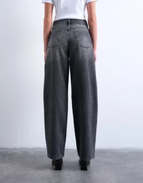 Jeans Tscolumn a vita media e vestibilità regolare