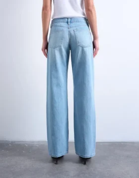 Jeans Tsember a vita bassa e gamba larga
