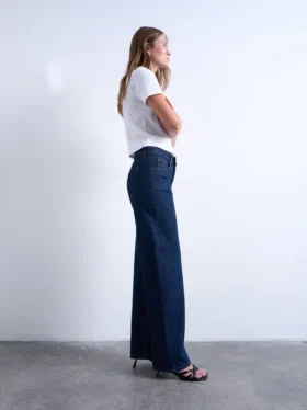 Jeans Tsember a vita bassa e gamba larga
