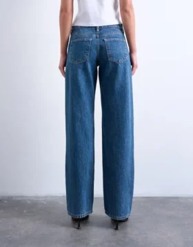 Jeans Tsember a vita bassa e gamba larga
