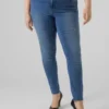 Jeans Vmcfanya a vita media e vestibilità slim