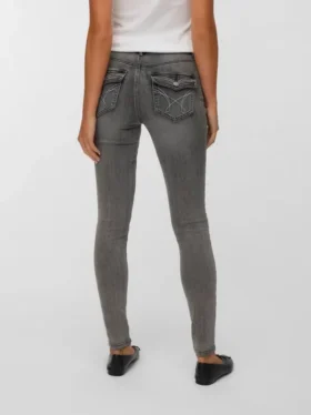 Jeans Vmflash a vita media e vestibilità skinny