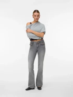 Jeans Vmjean a vita bassa e taglio svasato