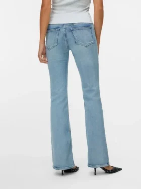 Jeans Vmjean a vita bassa e taglio svasato