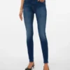 Jeans Vmlux a vita media e vestibilità slim