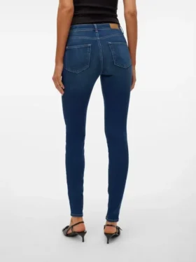 Jeans Vmlux a vita media e vestibilità slim