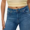 Jeans Vmlux a vita media e vestibilità slim