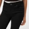 Jeans Vmlux a vita media e vestibilità slim