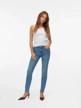 Jeans Vmpaige a vita media e vestibilità skinny