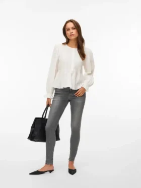 Jeans Vmpolly a vita media e vestibilità skinny