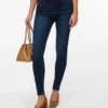 Jeans Vmpolly a vita media e vestibilità skinny