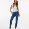 Jeans VMTanya a vita media e vestibilità skinny