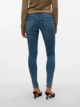 Jeans VMTanya a vita media e vestibilità skinny