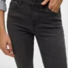 Jeans VMTanya a vita media e vestibilità skinny
