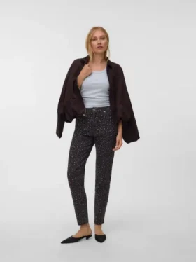 Jeans Vmtessa a vita alta con vestibilità Mom