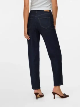Jeans Vmtessa a vita alta con vestibilità “Mom Fit”