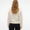 Maglia di maglieria a collo alto dalla vestibilità regolare