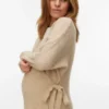 Maglione a collo a V dalla vestibilità regolare