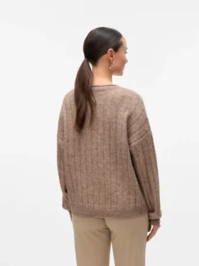 Maglione a collo rotondo dalla vestibilità regolare