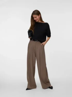 Maglione di maglieria Awjemma