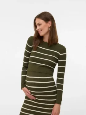 Maglione premaman in maglieria