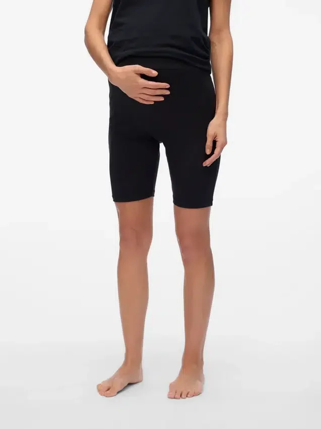 Pantaloncini aderenti Pantaloncini aderenti