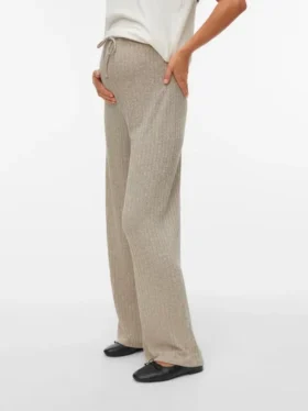 Pantaloni a gamba larga