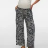 Pantaloni a gamba larga
