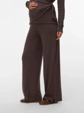 Pantaloni a gamba larga
