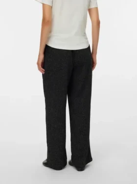 Pantaloni a gamba larga