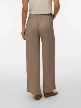 Pantaloni a gamba larga