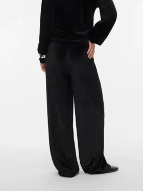 Pantaloni a gamba larga