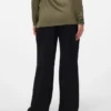 Pantaloni a gamba larga
