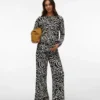 Pantaloni a gamba larga